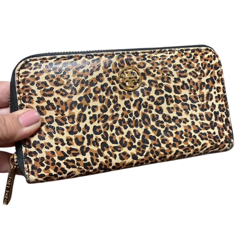 TORY BURCH Animal Print Wallet